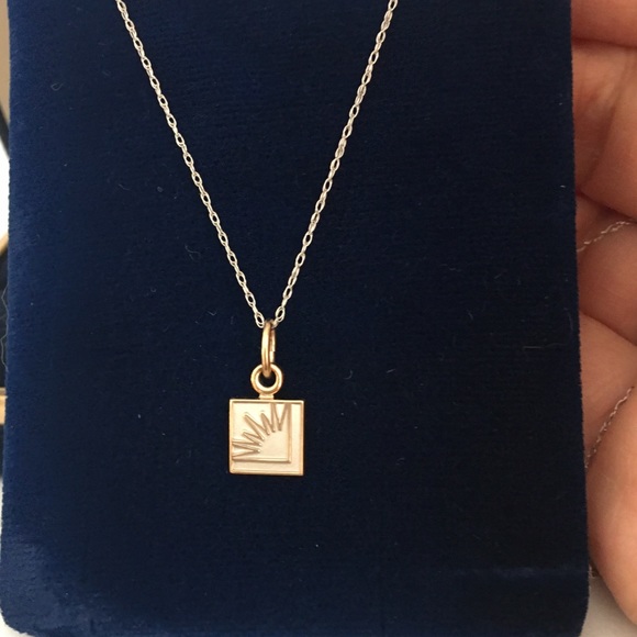 10K solid gold pendant and chain